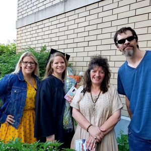 Meet your Posher, Denise